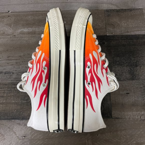Converse Chuck 70 Low Flames Unisex Sneakers - Picture 6 of 11